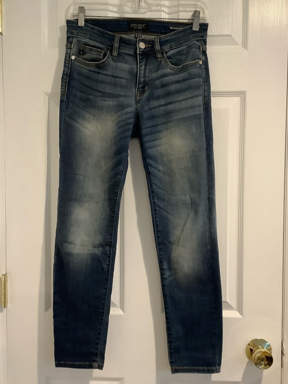 JUDY BLUE Women’s Relaxed Fit Medium Wash Faded Stretchy Mid Rise Blue Jean 5/27